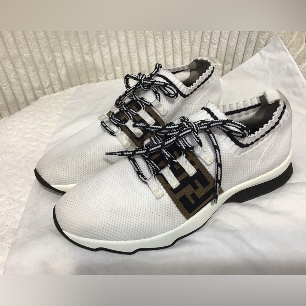 Fendi Sneakers - Picture 2 of 9